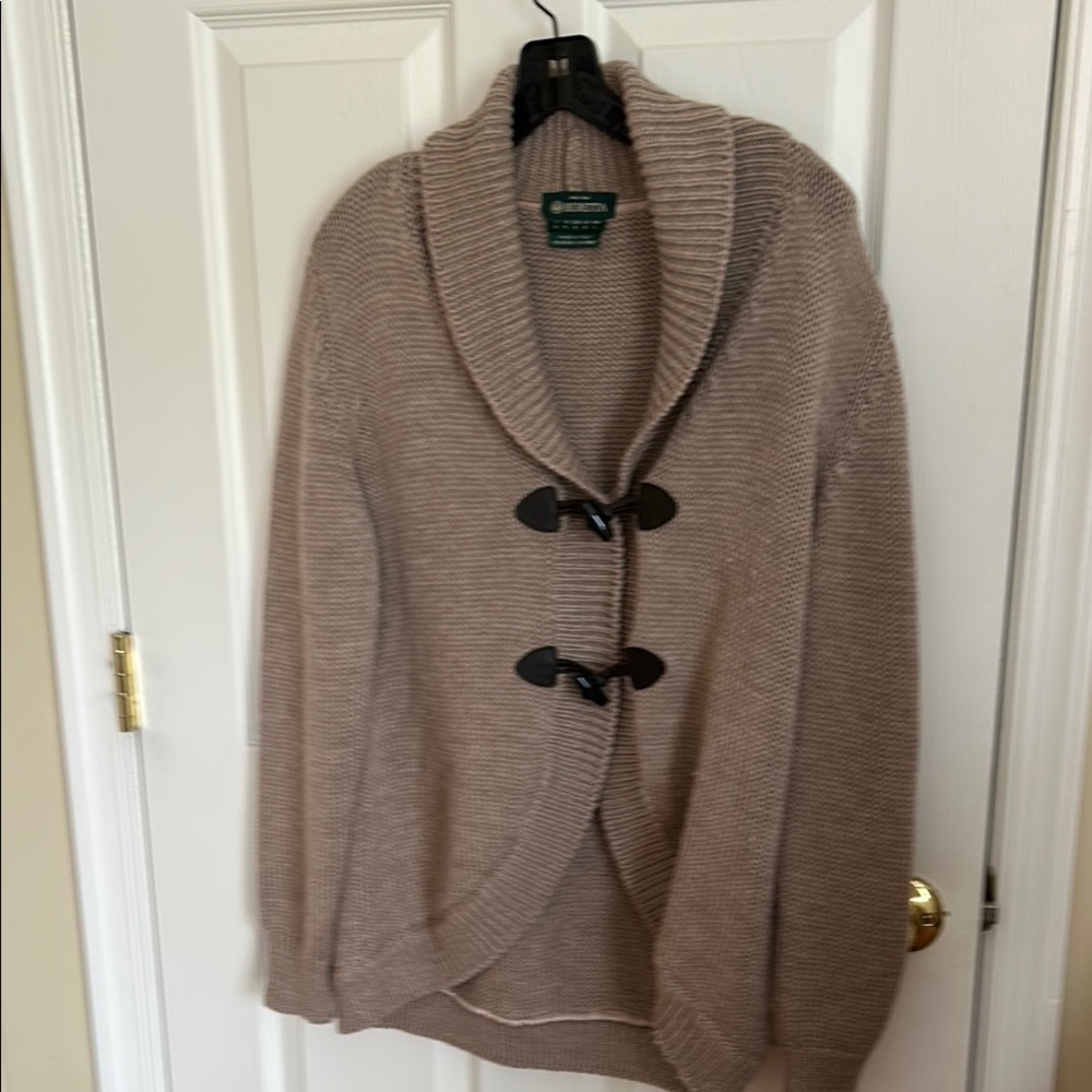 Baretta Cozy Tan Sweater with Toggle Closures Size